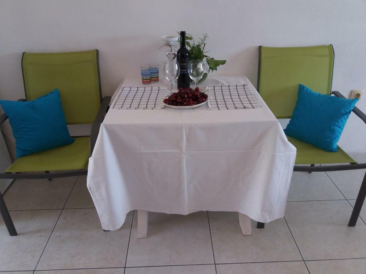 אומיס Apartments Boris מראה חיצוני תמונה